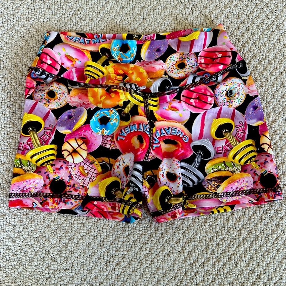 Scrunch booty fitness shorts, donuts and barbells | ABS2B fitness apparel |Small